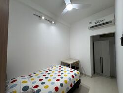 Sennett Estate (D13), Terrace #571406071